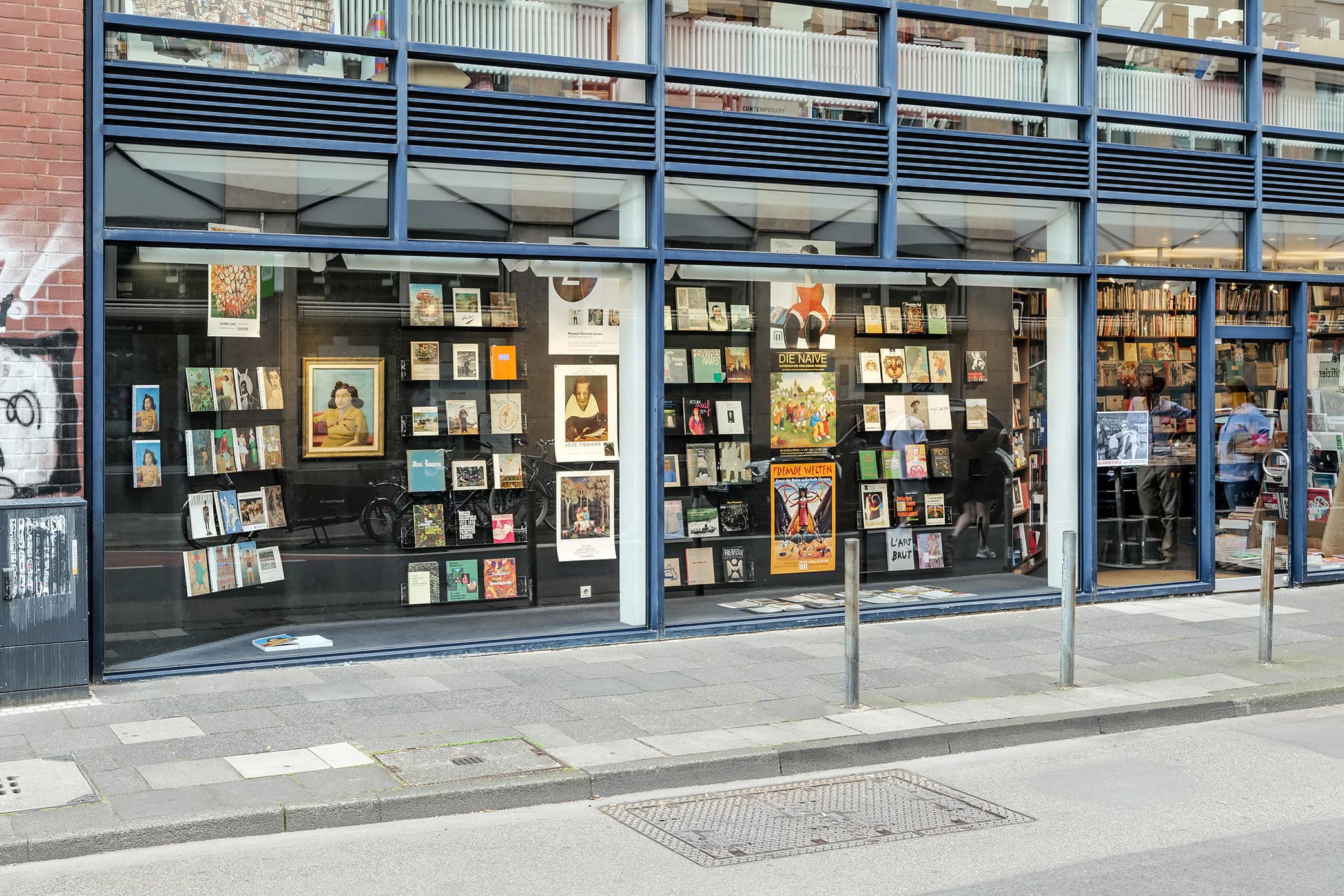 Installation view at Buchhandlung Walther König, Cologne. Photo: Johannes Post (Sammlung Zander | Naive Art)